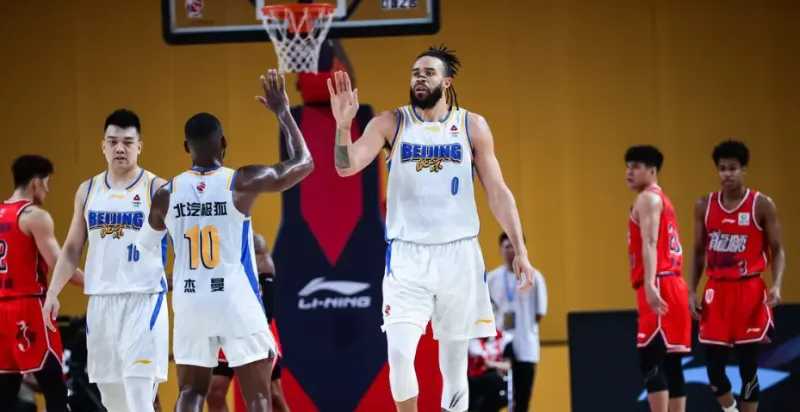 九游官网-媒体人：北京德比真的无需任何阴谋论，没人会让出这场比赛